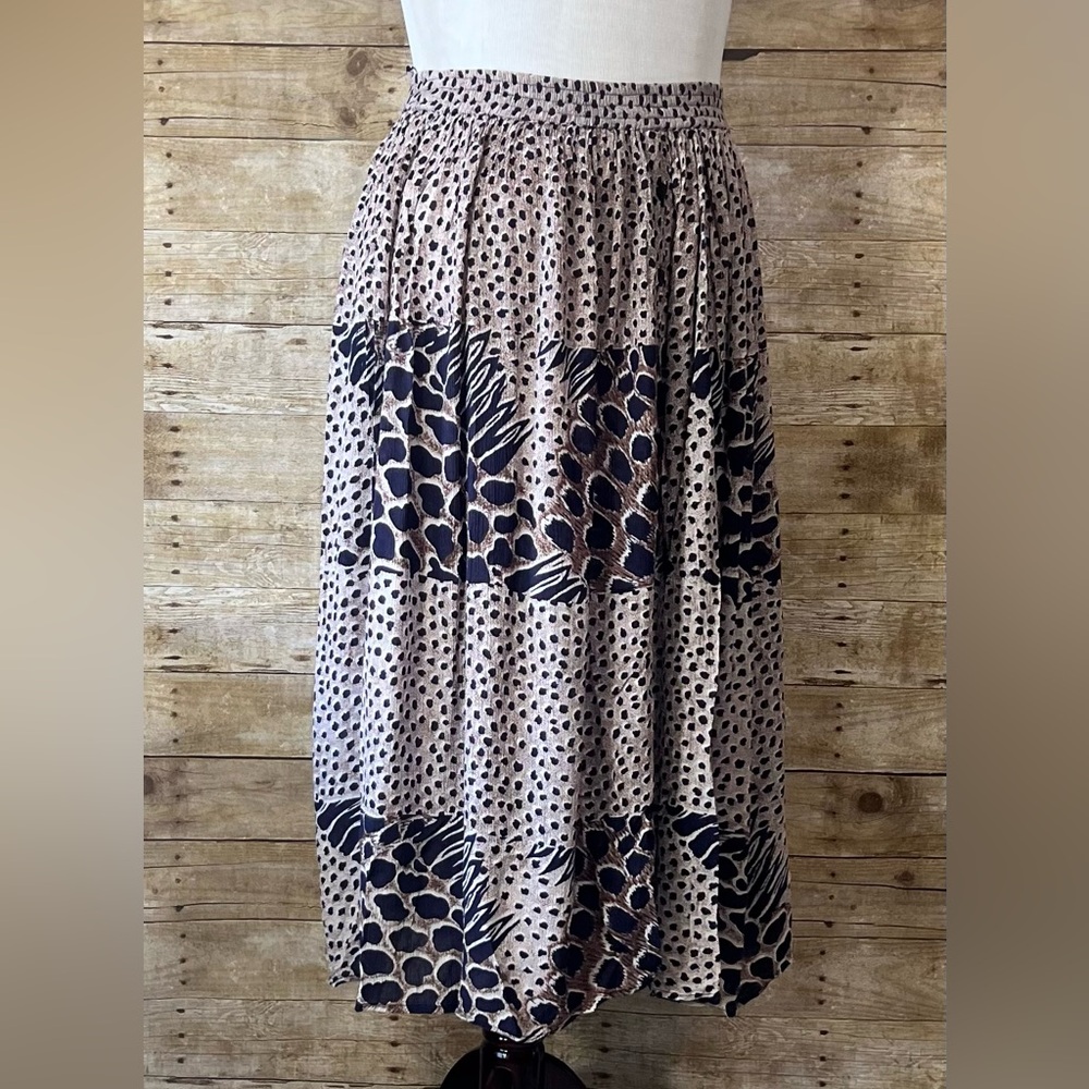 Symphony Womens Animal Print Midi Skirt Tan Navy Blue Rayon Smocked Waist Size M - Picture 4 of 8